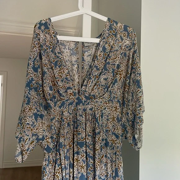 Dress Forum Paisley Maxi Dress - Picture 6 of 10